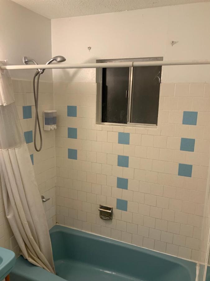 The Yellow Penthouse Llc Las Vegas Extérieur photo