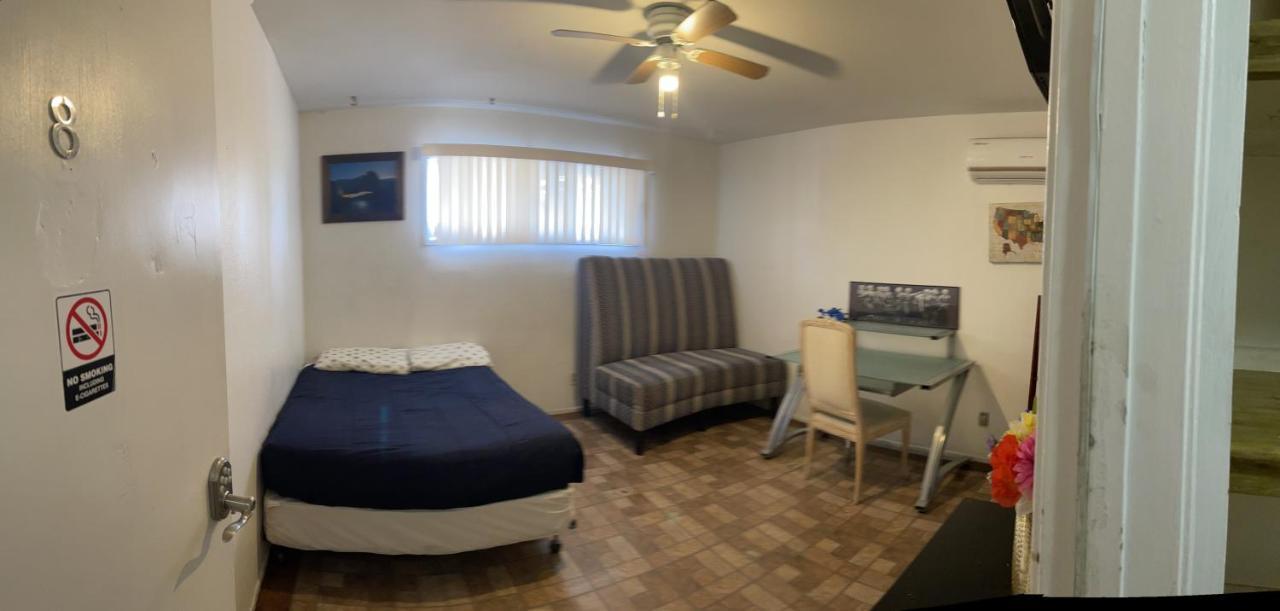 The Yellow Penthouse Llc Las Vegas Extérieur photo
